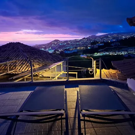 Semesterbostad S&i Chillhouse Funchal (Madeira)