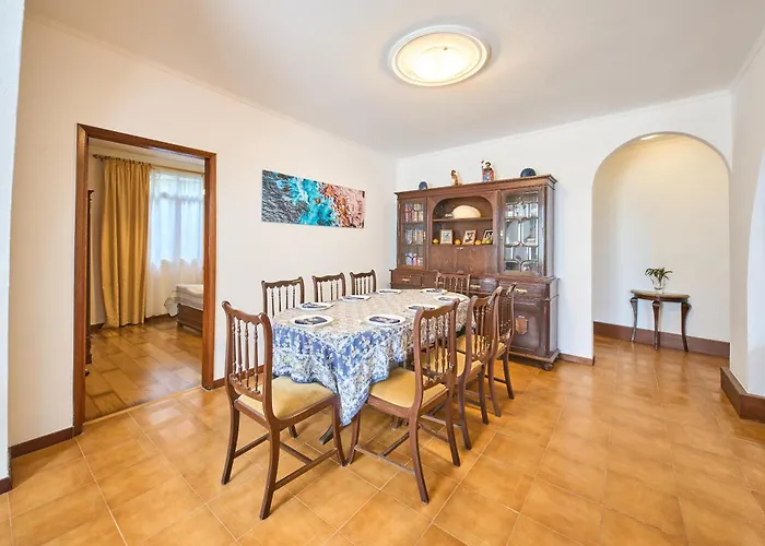 Hébergement de vacances S&i Chillhouse Funchal (Madeira)